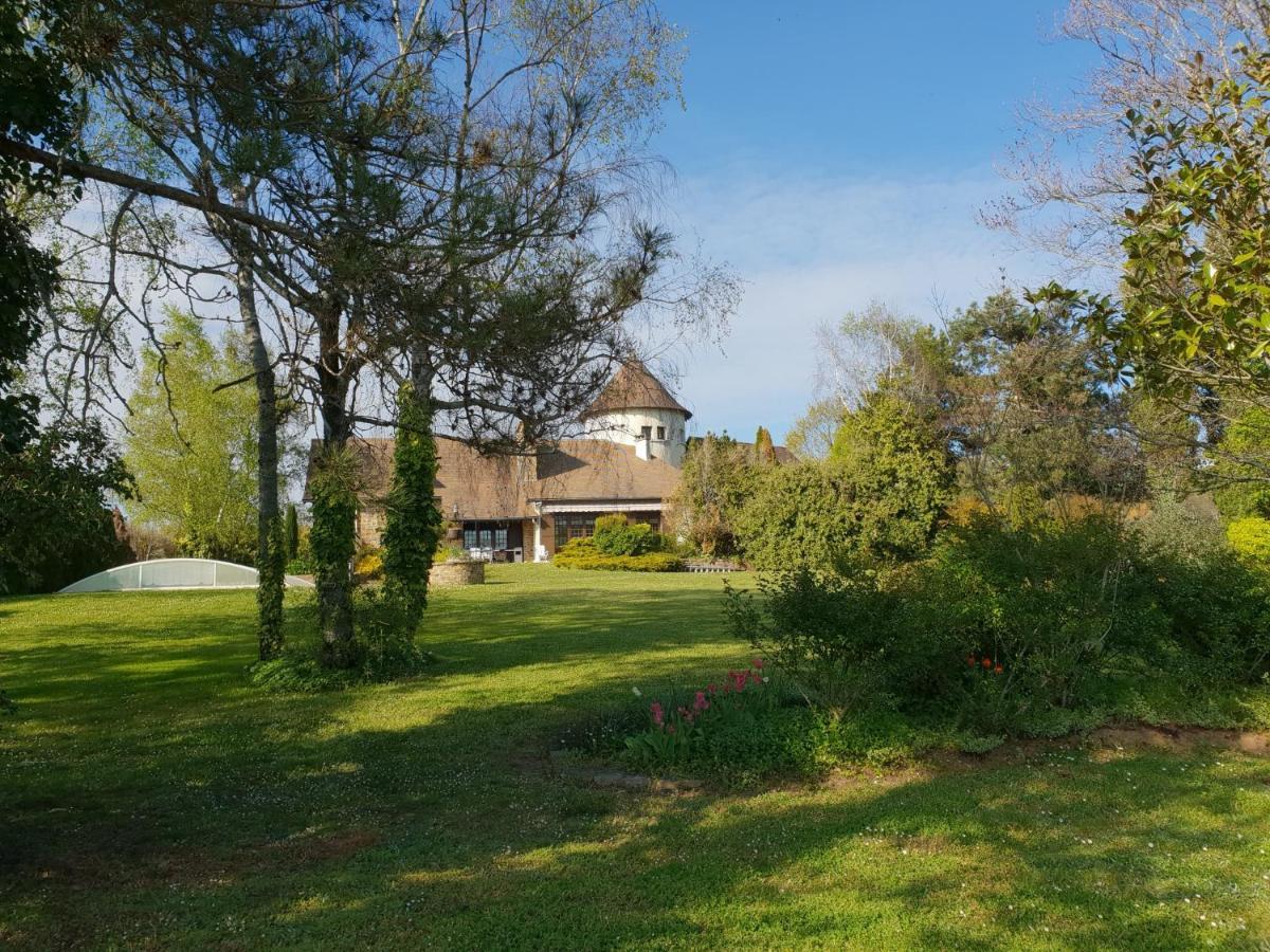 Le Fuchier Bed & Breakfast Saint-Martin-de-Fressengeas ภายนอก รูปภาพ